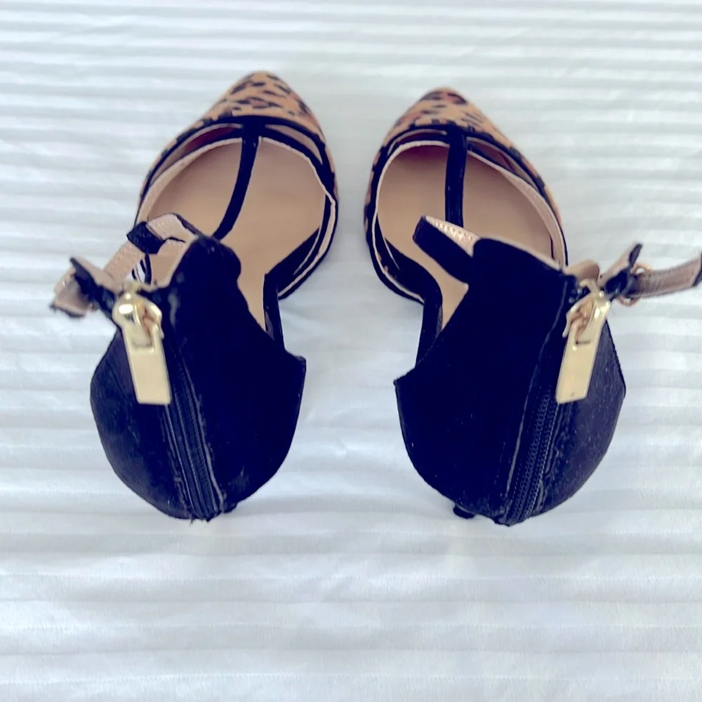 Avon t strap kitten heels - Picture 4 of 7